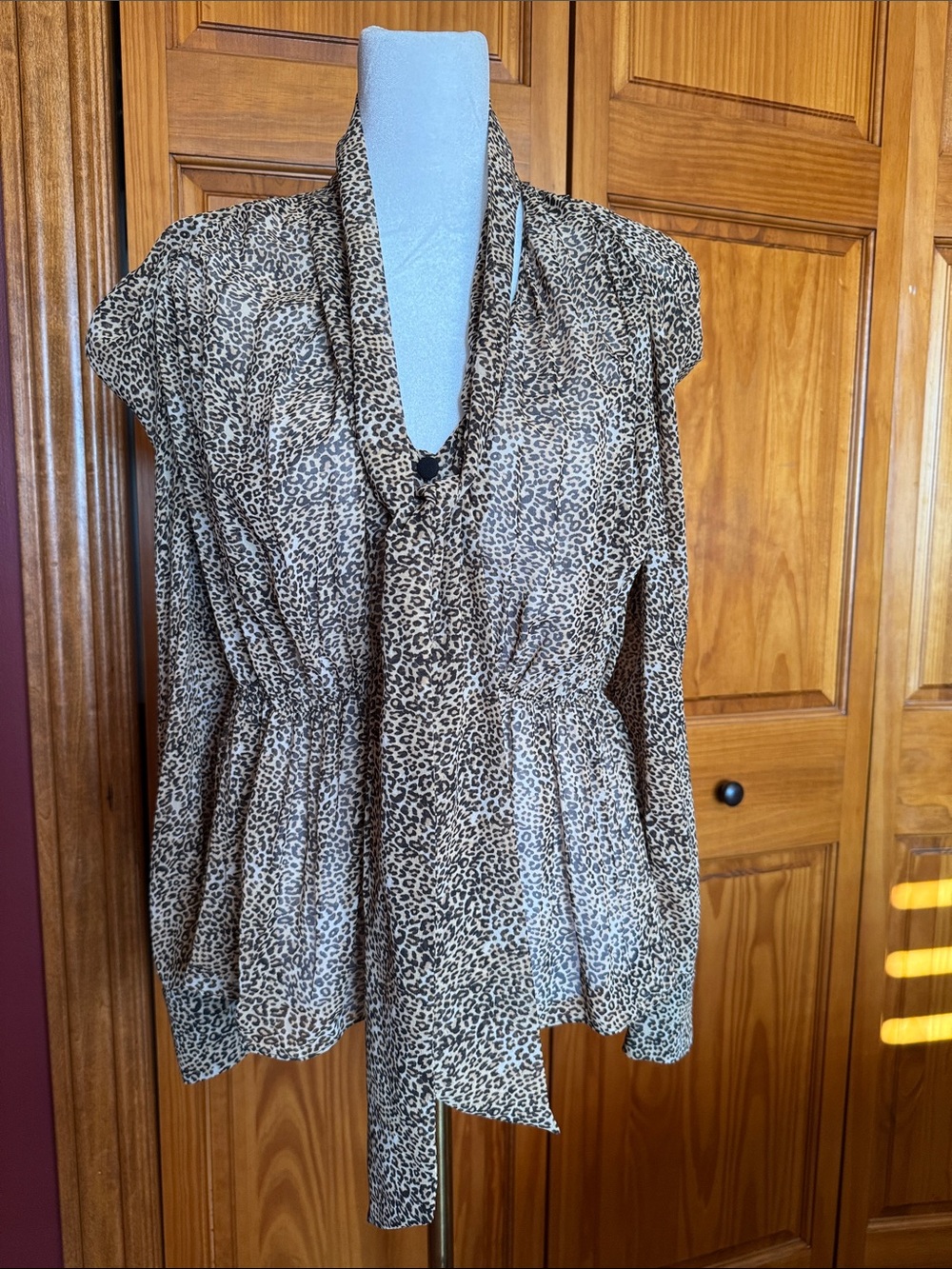 Zara Leopard Print Button Front Top - Tan & Black - Picture 4 of 6